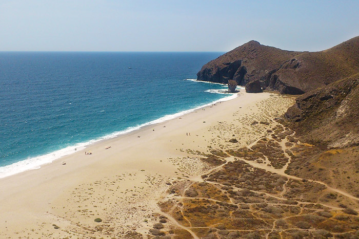 Agua amarga los muertos